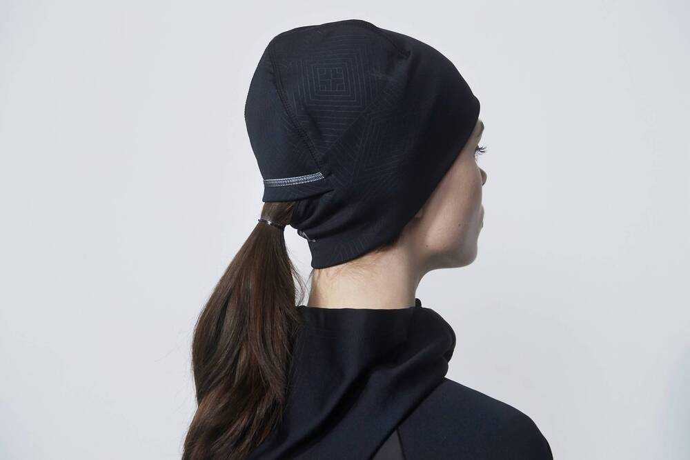 NEW DAILY SPORTS miranda beanie in black